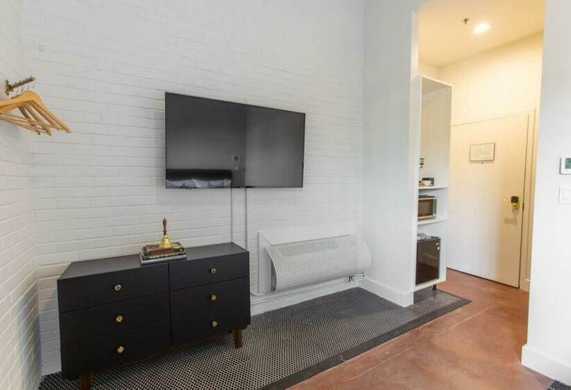 هاستل Glenmary Suite 204 At The Bellwether