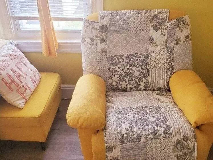 Majatalo Room In Guest Room   Yellow Rm Dover  Del State, Bayhealth  Dov Base