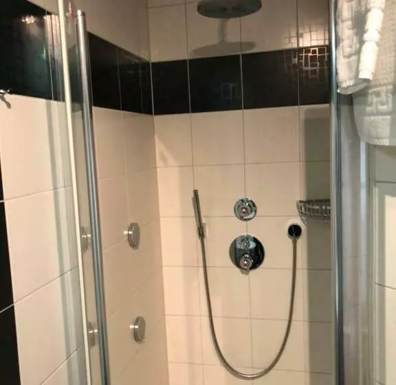 Hotel Garni Rabennest