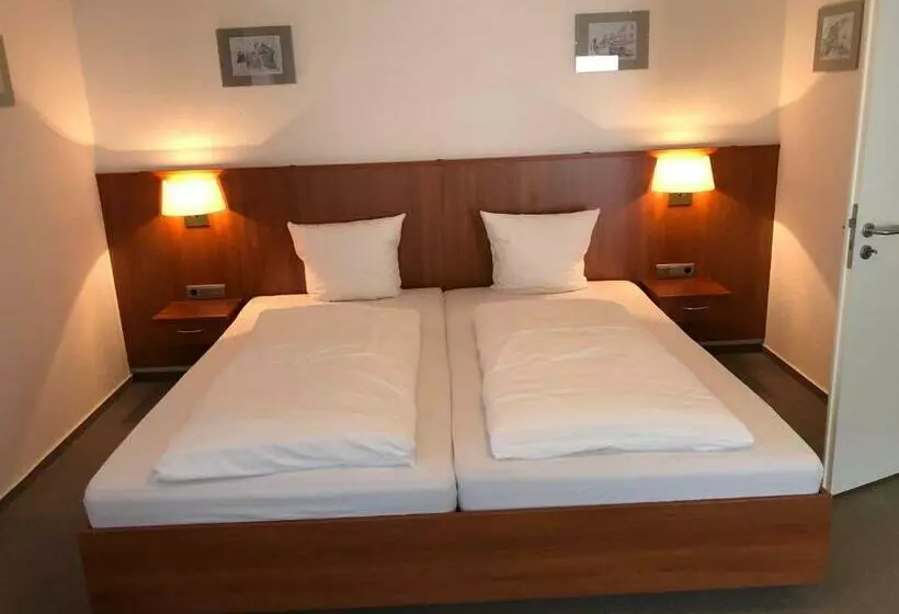 Hotel Garni Rabennest
