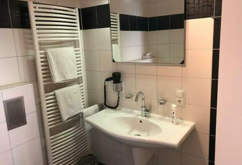Hotel Garni Rabennest