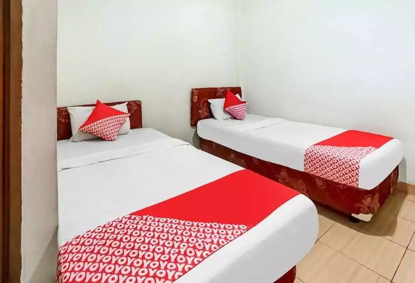 هتل Oyo 91160 Wisma Srijaya Syariah