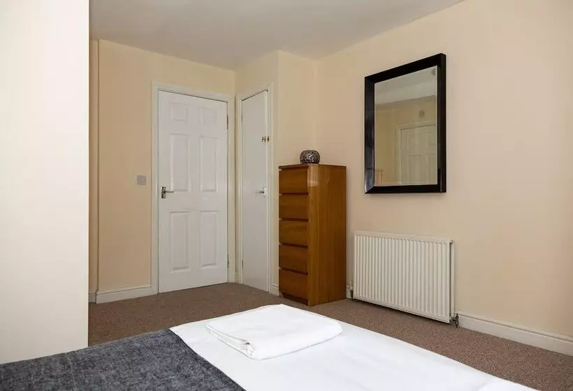 ペンション Alexander Apartments South Shields