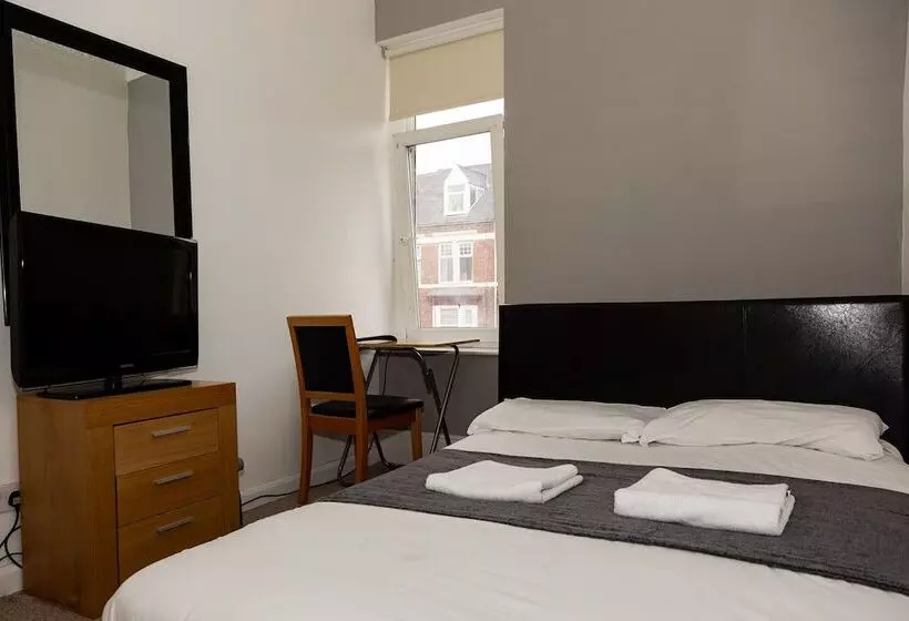 ペンション Alexander Apartments South Shields