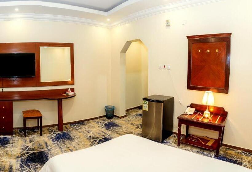 فندق لمسات نجران