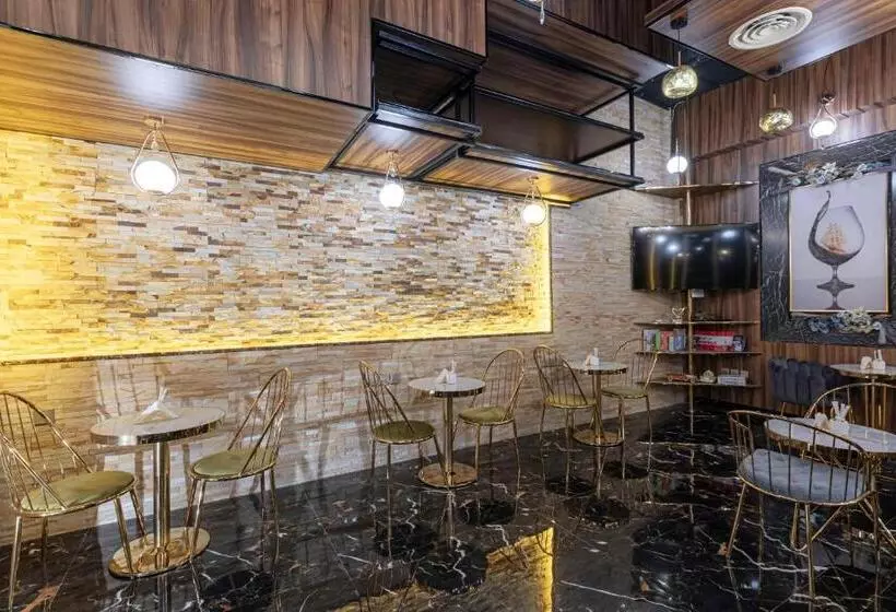 Aamiaismajoitus (B&B) فندق دان لاونج