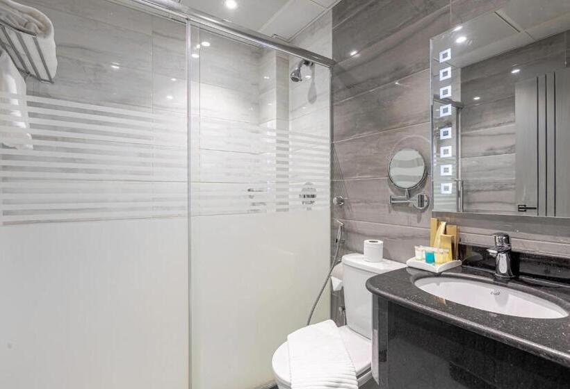 تختخواب و صبحانه فندق دان لاونج