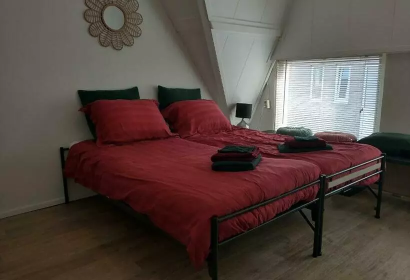 تختخواب و صبحانه Voorstraat Straatzicht Boven