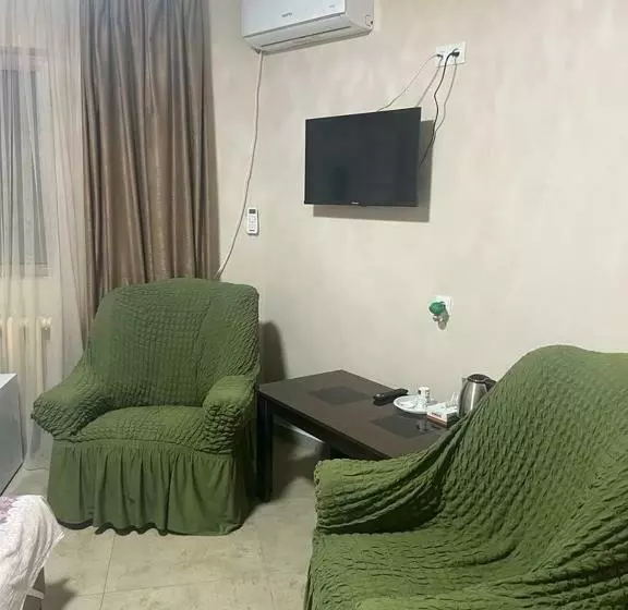 هتل کپسول Amigo