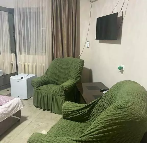 هتل کپسول Amigo