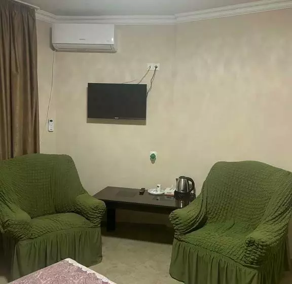 هتل کپسول Amigo