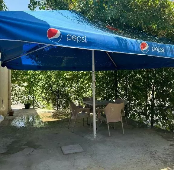 هتل کپسول Amigo