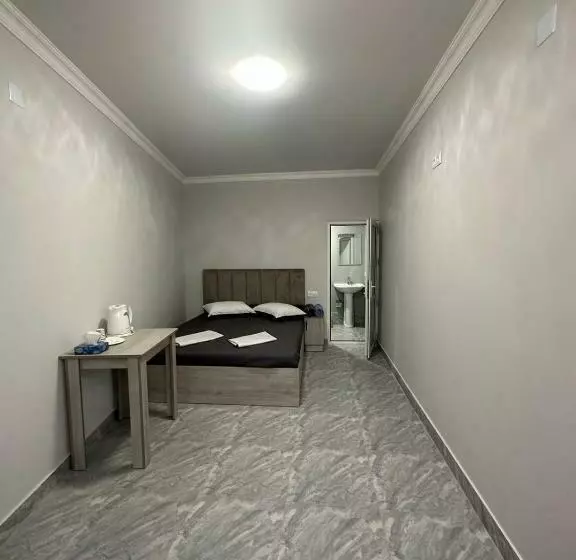 هتل کپسول Amigo