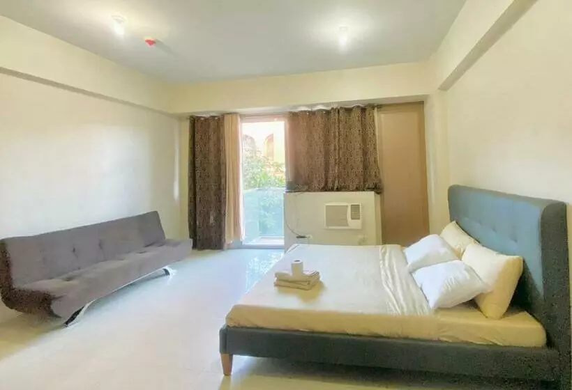 Luxury Hotel Type Condo Near Naia Manila Airport