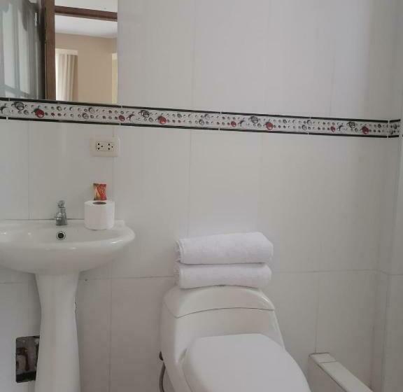 ペンション Hostal Ollantay