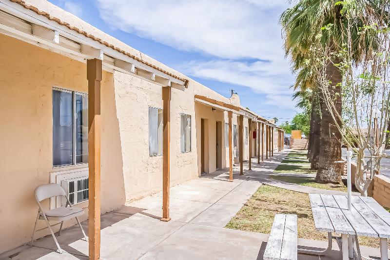 פונדק OYO Hotel Yuma AZ - I-8 US-95