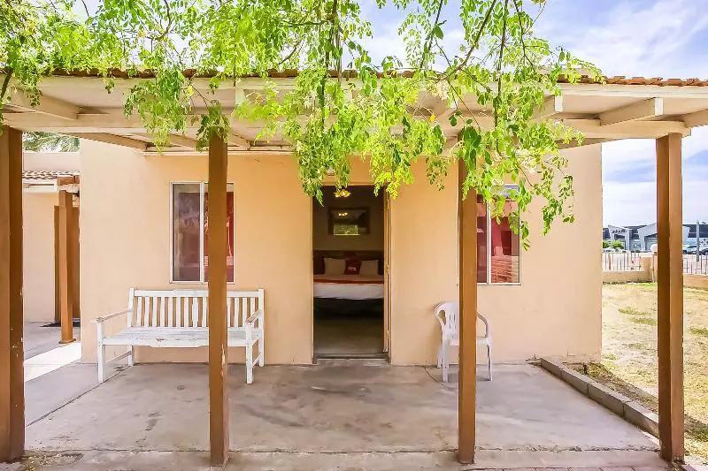 مسافرخانه OYO Hotel Yuma AZ - I-8 US-95