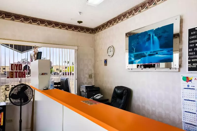 مسافرخانه OYO Hotel Yuma AZ - I-8 US-95