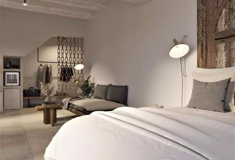 Aamiaismajoitus (B&B) F Charm All Suites   Adults Only