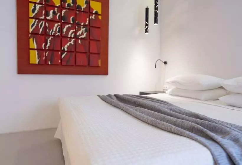 Aamiaismajoitus (B&B) F Charm All Suites   Adults Only