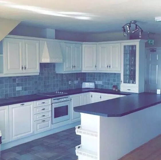 Bed and Breakfast Lehinch Lodge