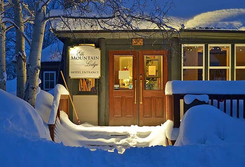 Elk Mountain Lodge