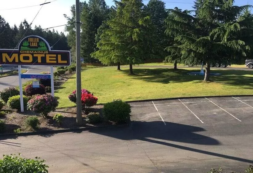 Fuller Lake Chemainus Motel