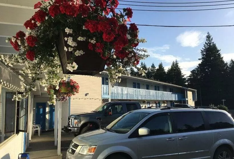 Fuller Lake Chemainus Motel