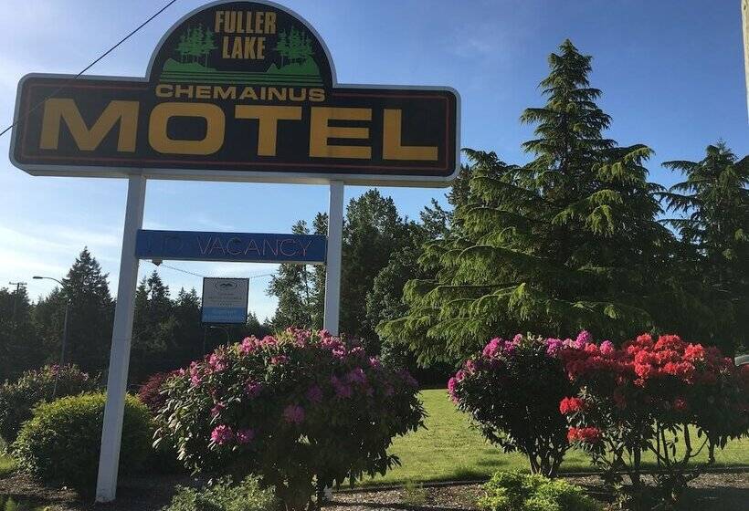 Fuller Lake Chemainus Motel