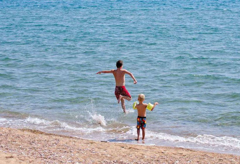 فندق Buca Beach Resort