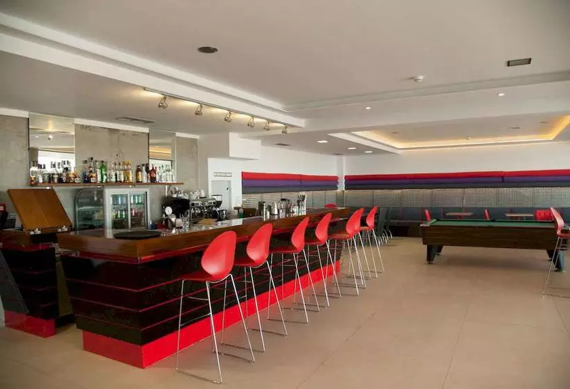 Отель Buca Beach Resort