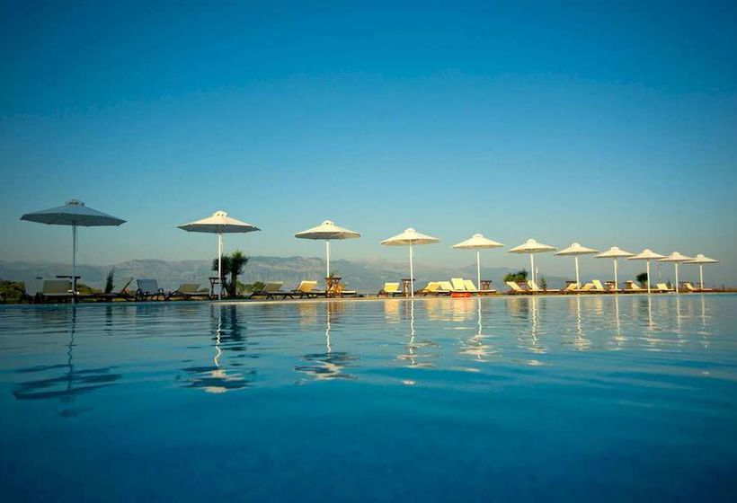 فندق Buca Beach Resort