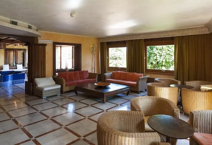 酒店 La Perla Del Golfo