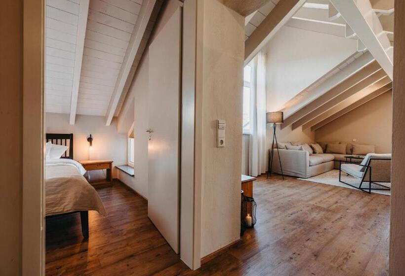 Hotel Mana Lisa Boutique