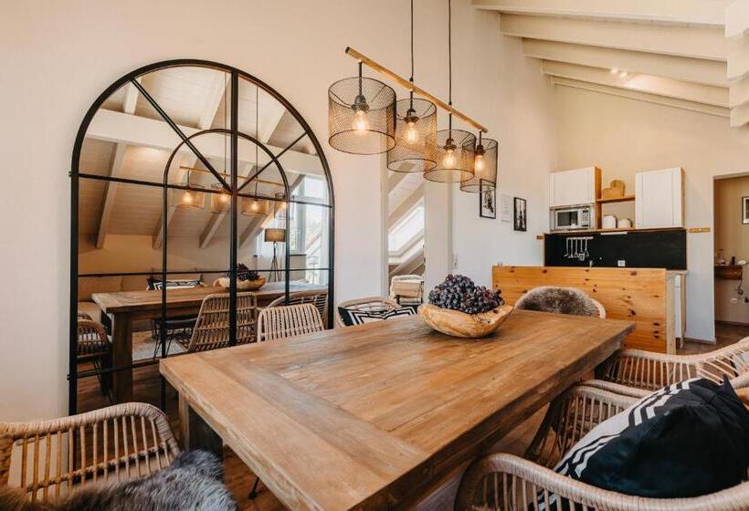 Hotel Mana Lisa Boutique