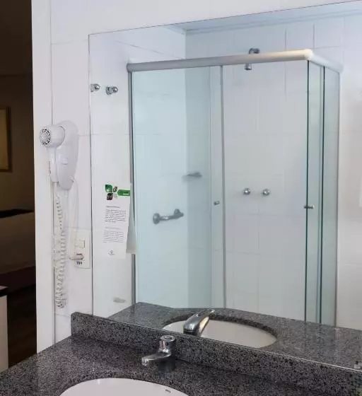 هتل Master Express Moinhos De Vento