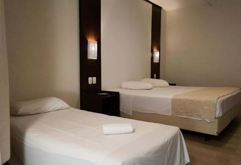 هتل Master Express Moinhos De Vento