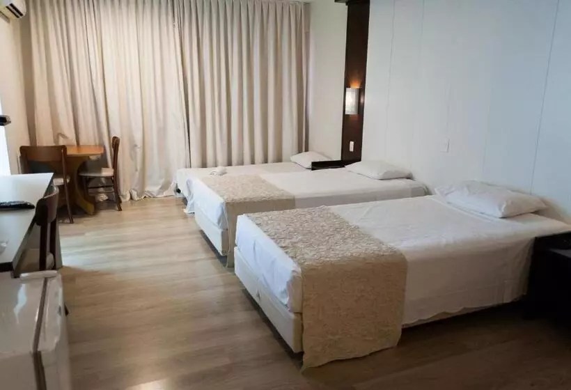 هتل Master Express Moinhos De Vento