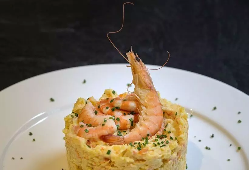 هتل Neomagna Madrid