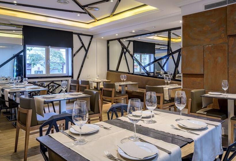 هتل Neomagna Madrid