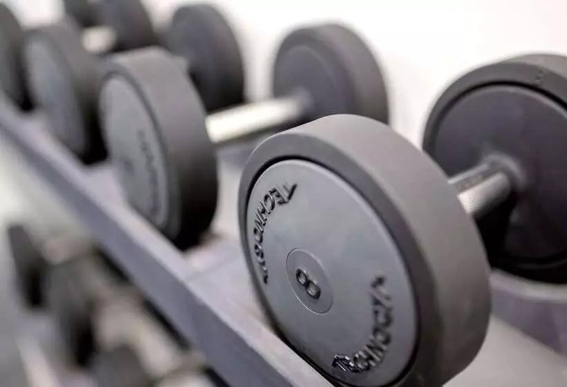 هتل Neomagna Madrid