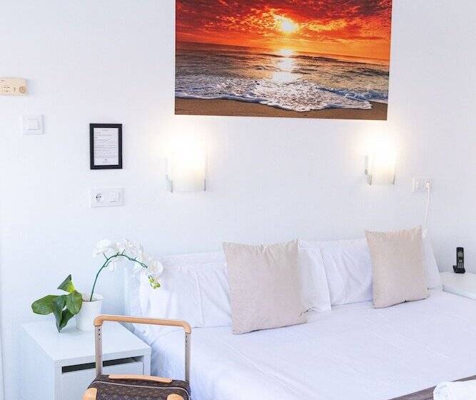 هتل Neomagna Madrid