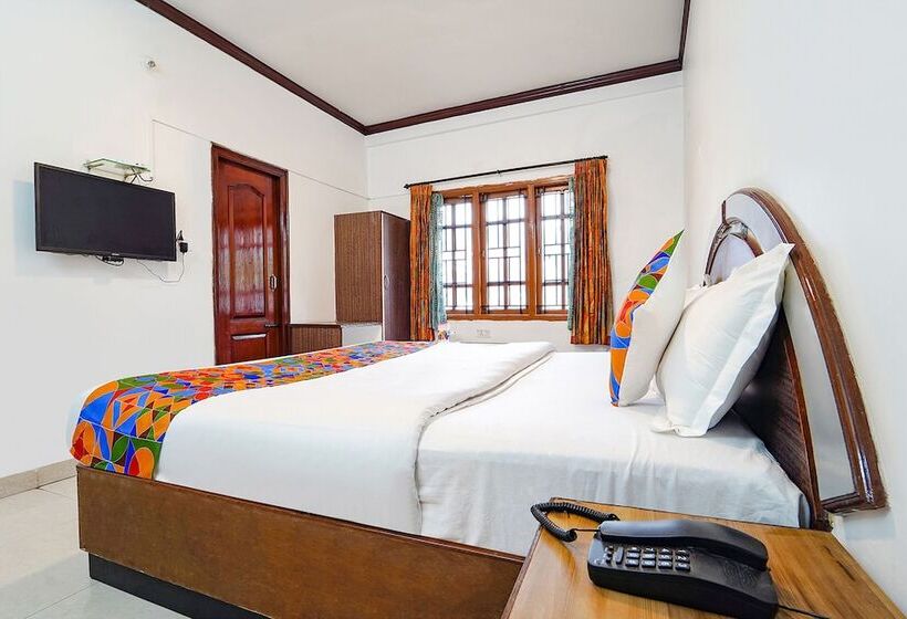 Отель Orchid Inn