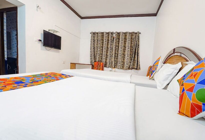 Отель Orchid Inn