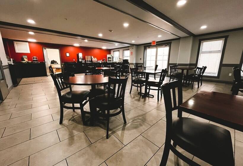 Velora Hinton, Ascend Hotel Collection