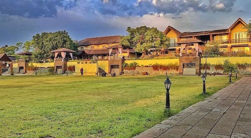 هتل Regenta Mpg Club