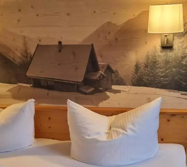 Сельский отель Goldene Rose