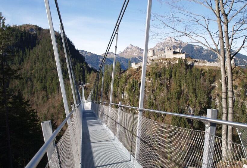 田舎風ホテル Goldene Rose