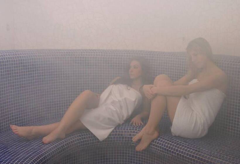 田舎風ホテル Goldene Rose