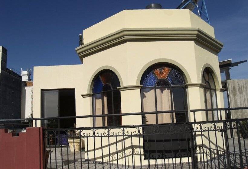 Отель Una Noche Más